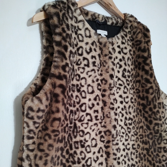 Talbots Leopard Print Faux Fur Vest - Picture 3 of 9